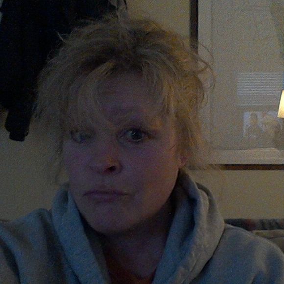 Meet your Posher, Heidi - Picture 1 of 1